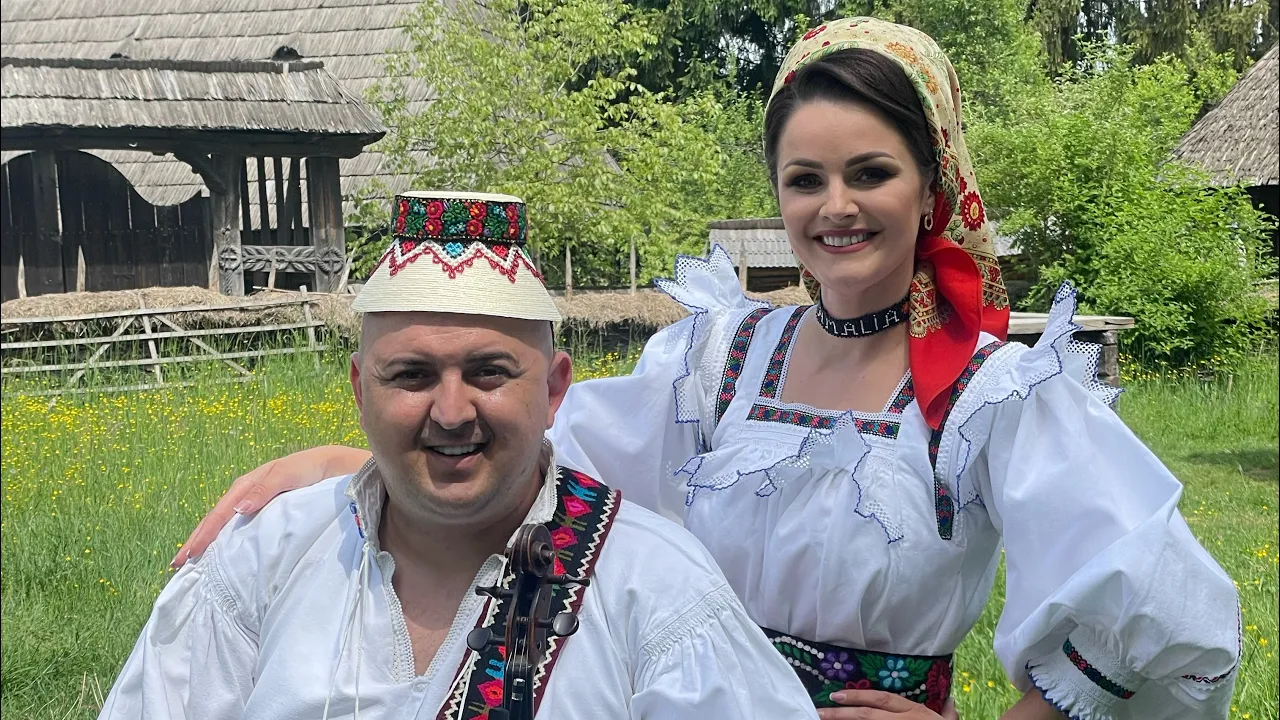 Zai Ceteras de invartit - AMALIA URSU x VASILICA CETERASU