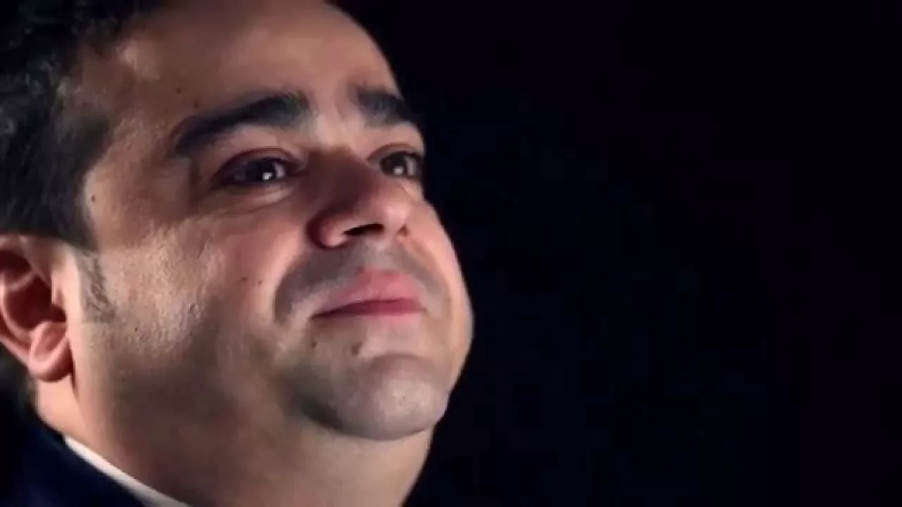 ADRIAN MINUNE - Numele tau de azi il voi uita (Manele Vechi)