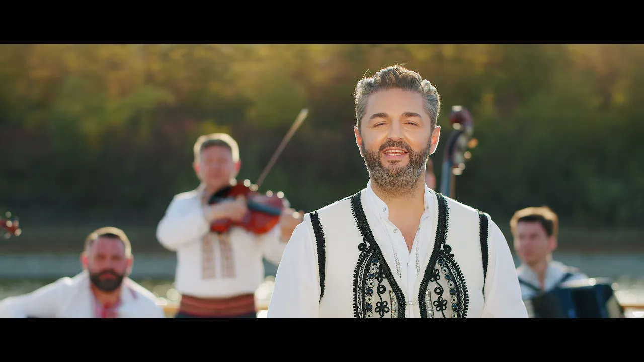 Adrian Ursu si Orchestra - Constantine, tine seama