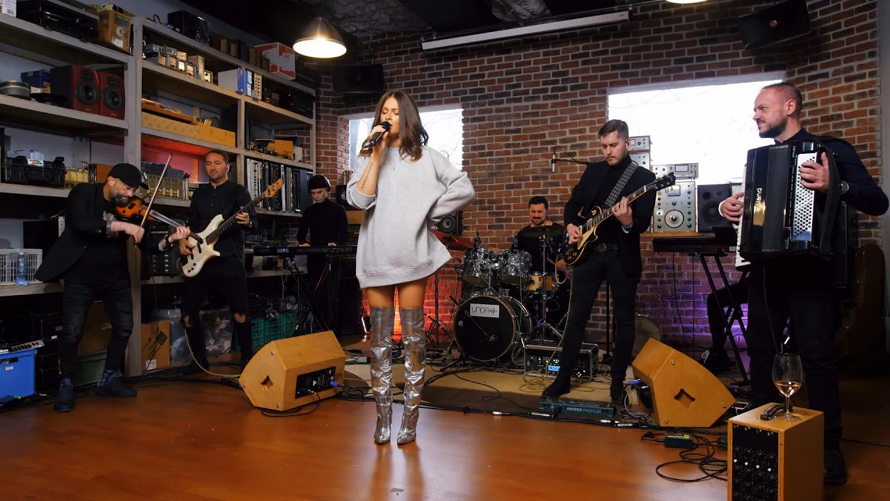 Raluka & Proiectul Balkanic - La carciuma de la drum, Mama mea e florareasa, Sharaiman (Live session)