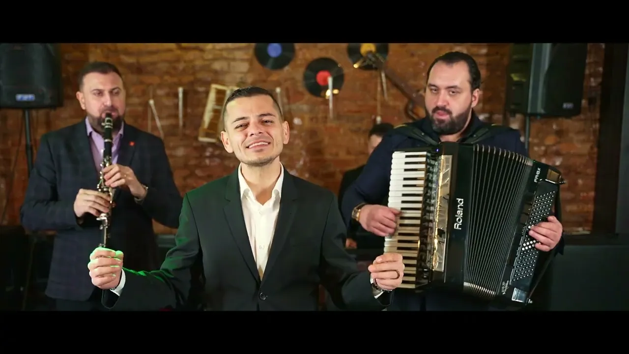 Alex Ban - Cine-mi este de ajutor 2023