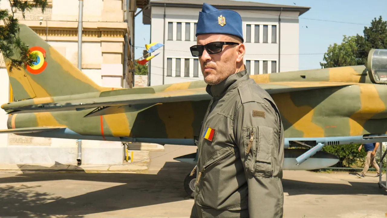 Bibanu - Javelin (Original Radio Edit)