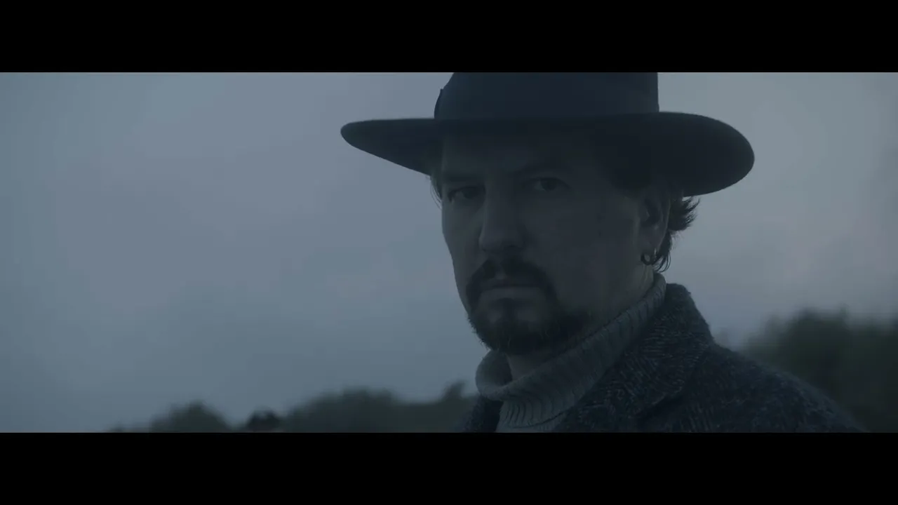 Kapushon feat. Nicu Tarna - Spune-mi, mare (Video Original)