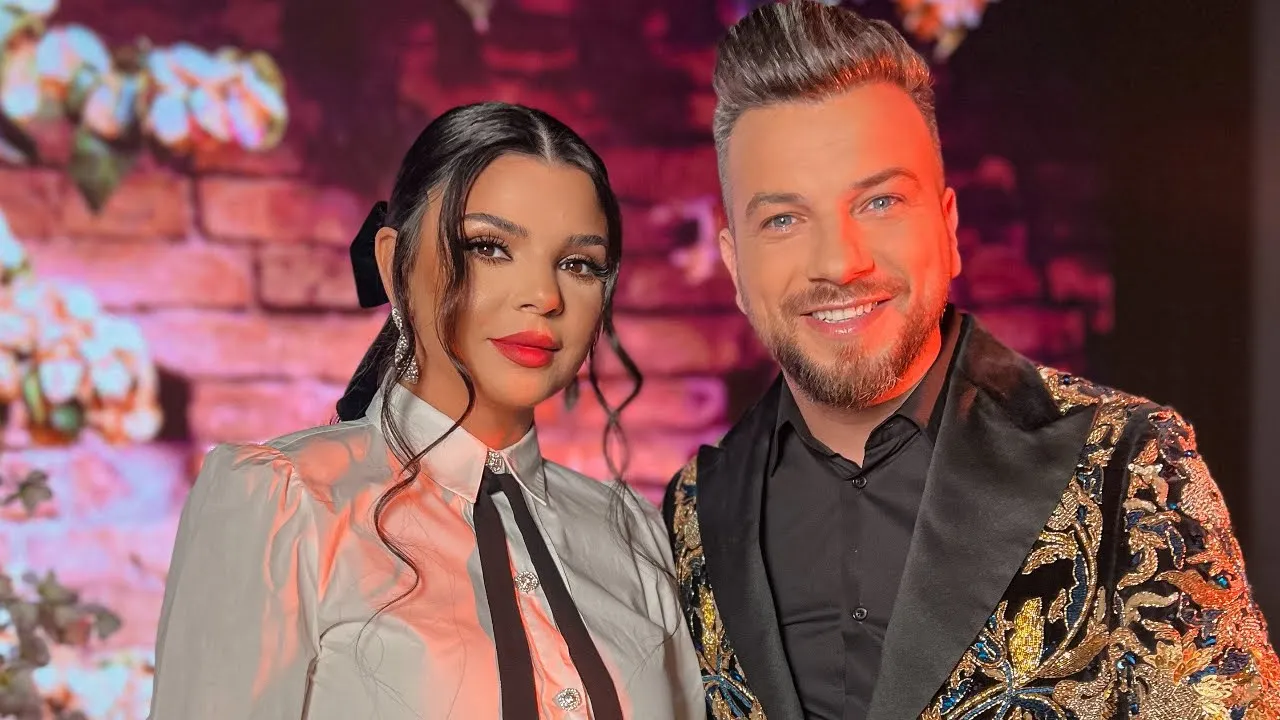 Laura Bruma si Alex de la Orastie - As mai renunta de o mie de ori (Originala 2022)