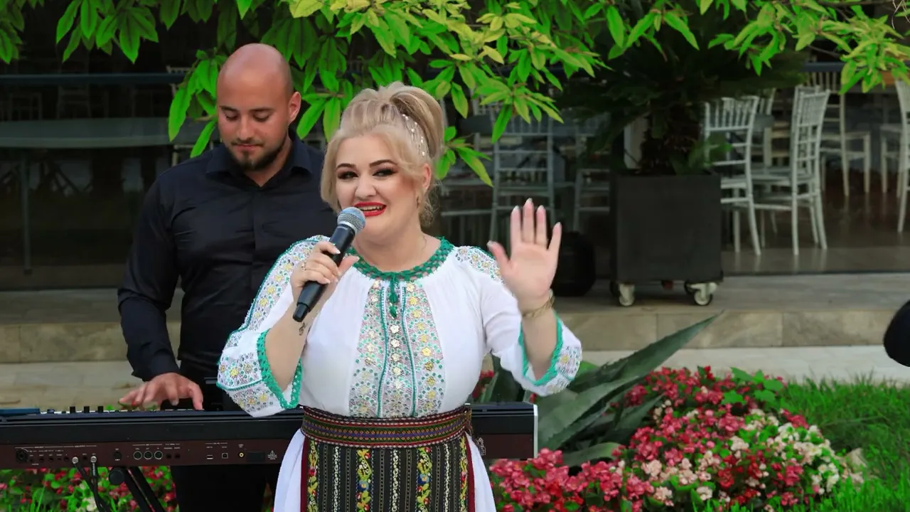 Paulina de la Bala si Formatia Racaneii, Colaj sarbe cele mai tari