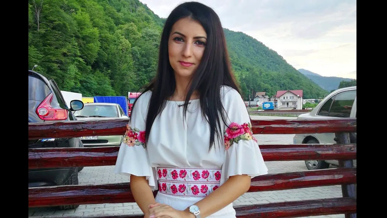 Teodora Barsan - Trup si suflet noi eram (Originala 2019)