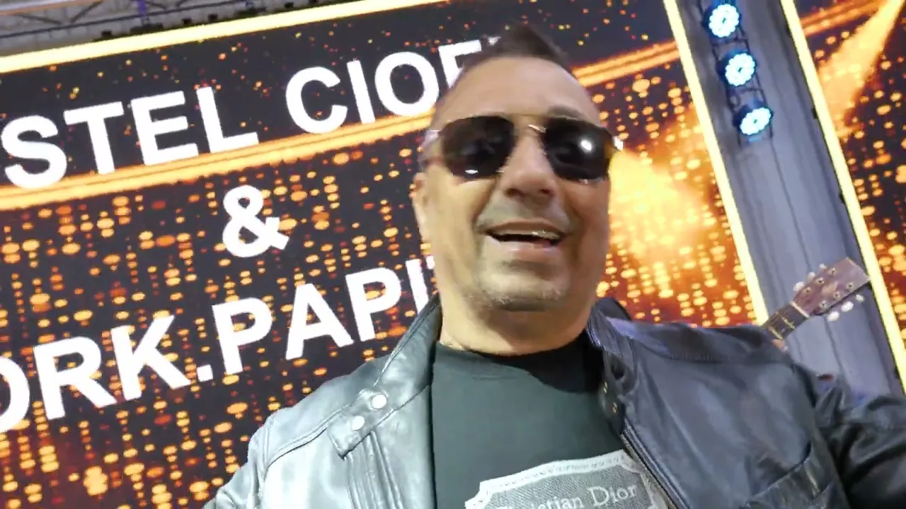 Costel Ciofu - La mandra ma duc, s-o musc de nasuc