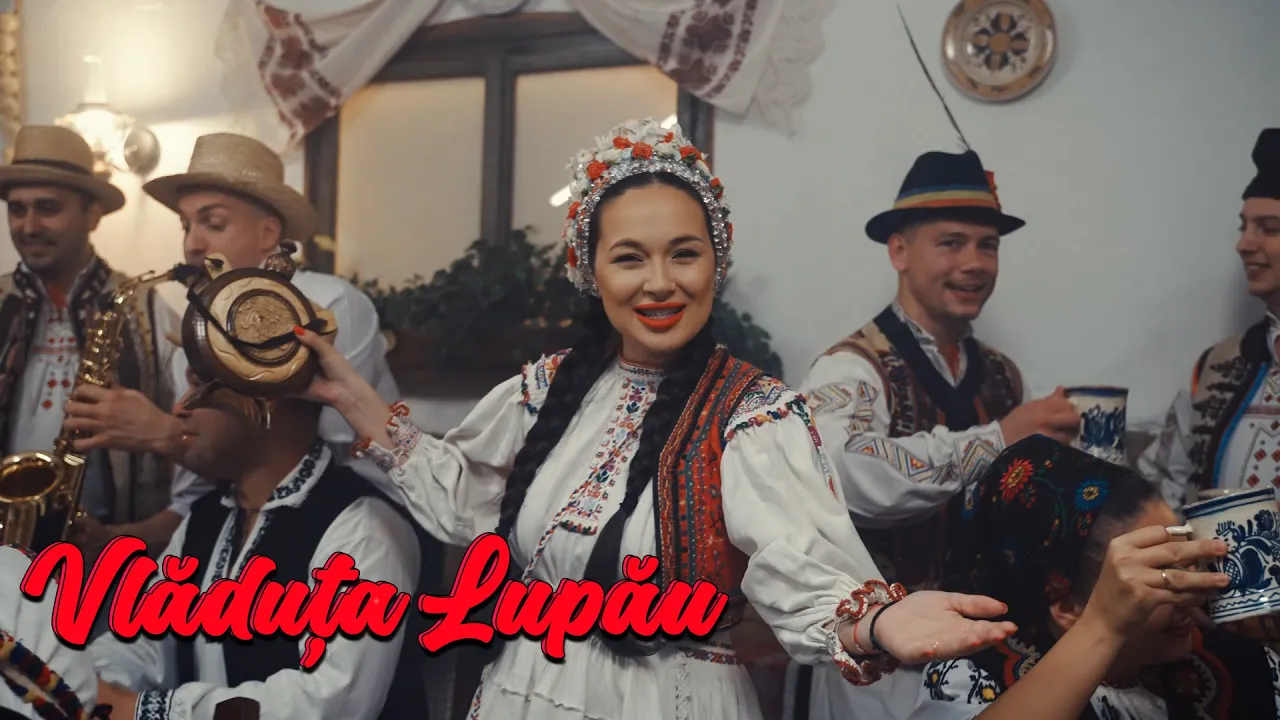 Vladuta Lupau - Paharu si prietenii 2022