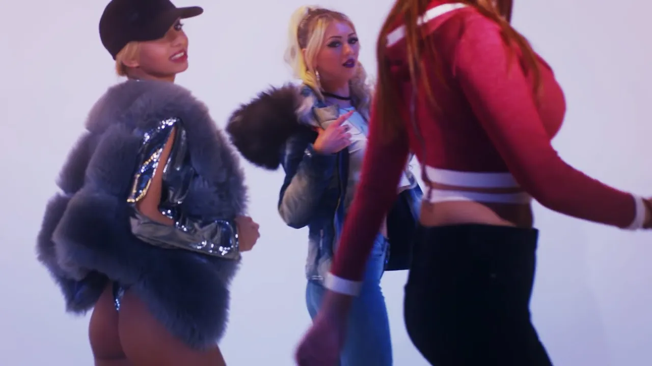 Asu x Daniela Gyorfi - Melodii Ideale Pentru Petrecere Colaj Manele 2021