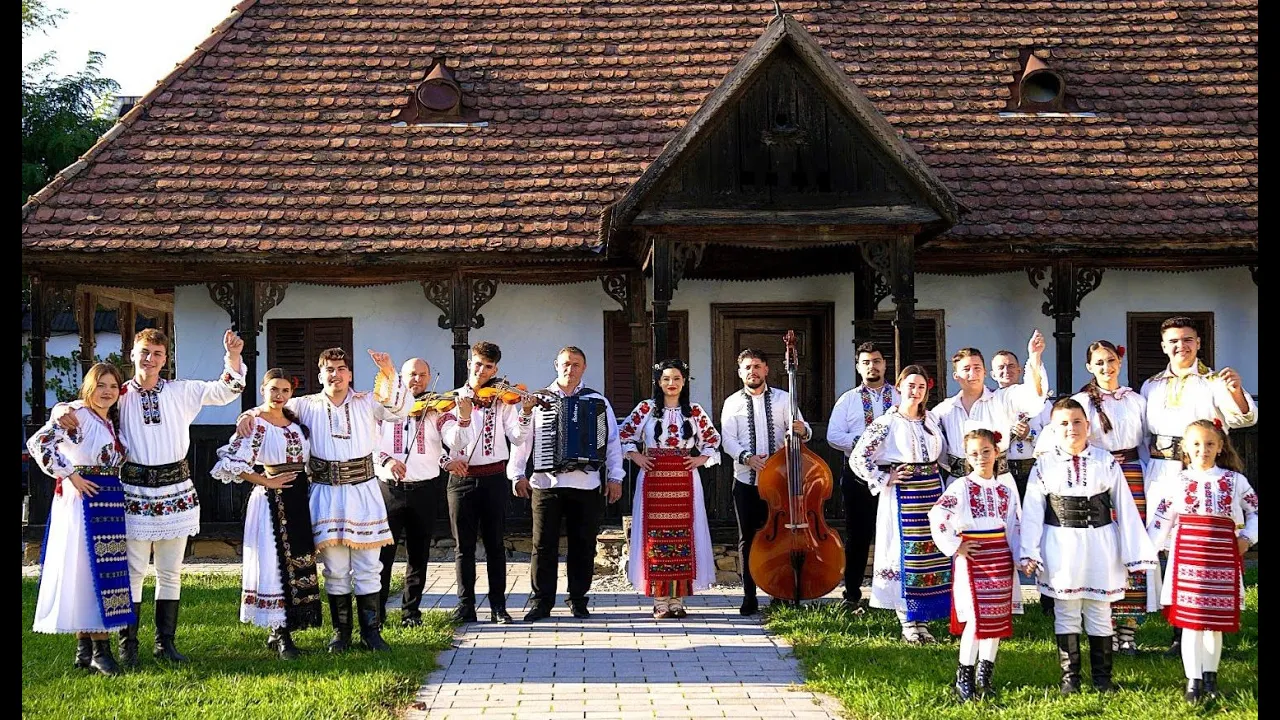 Diana Cristina Molnar - Dragu-mi lume sa-ti cant