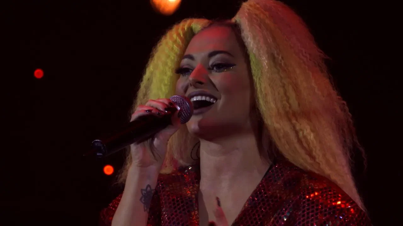 Delia - Gura ta (Live)