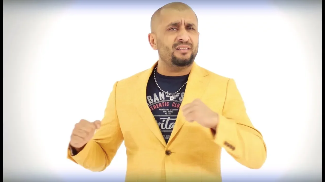 MONICA LUPSA - FLOAREA VIETII MELE (Originala 2019)