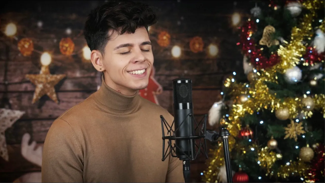 Emilian - Have yourself a merry little Christmas (Acoustic Piano Cover)