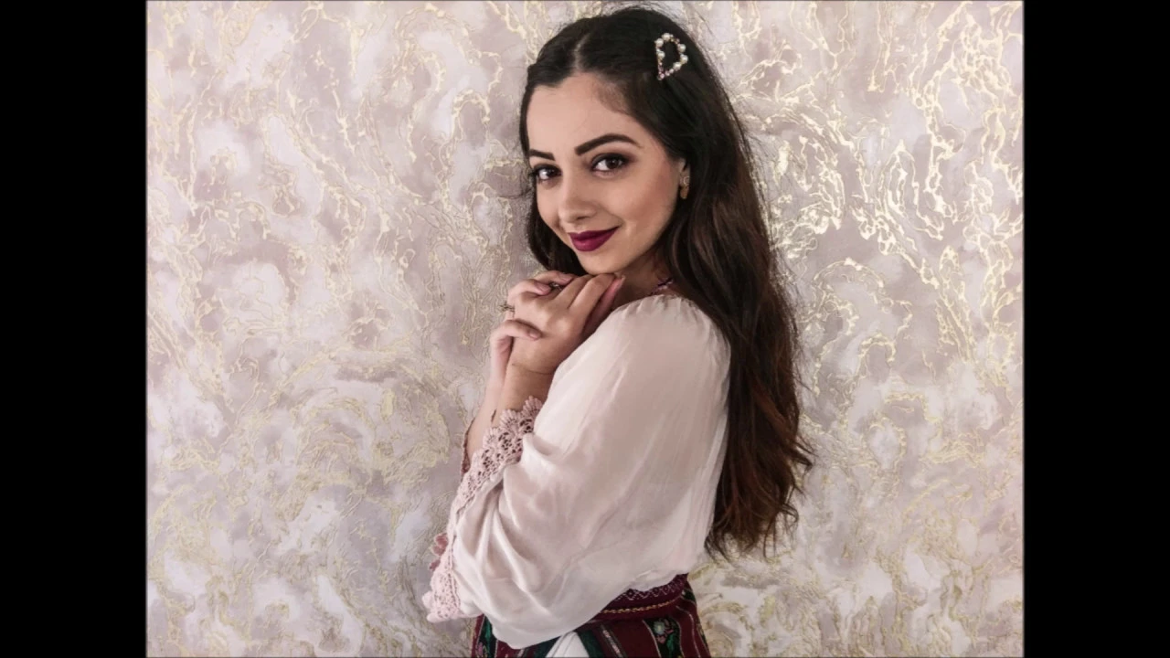 Angela Gheonea & Costinel Buda(orga) - Dupa ani de zile m-am intors acasa (Ruxandra Pitulice)