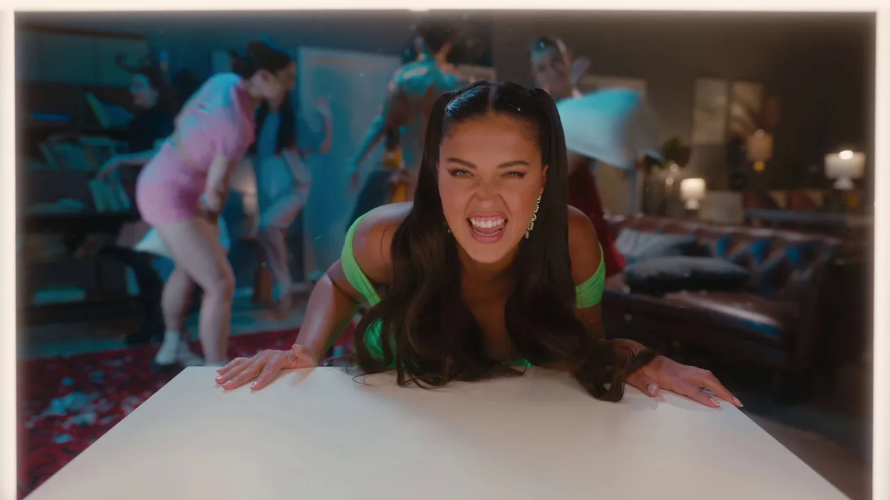 ANTONIA - Late Night Feelings (Original Radio Edit)