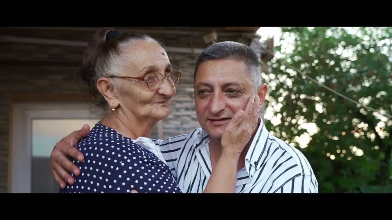 Ionut Bau - De grija maicutei mele