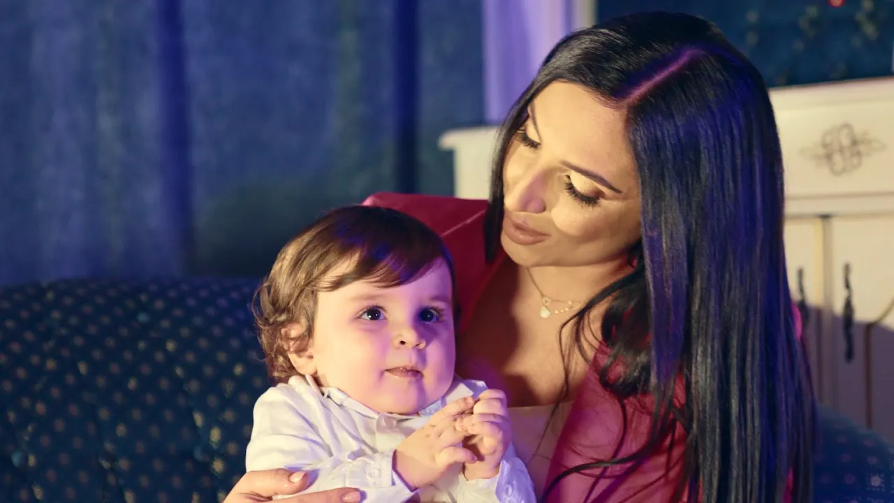 Ramona David - Am baiatul frumos tare (Video Original)