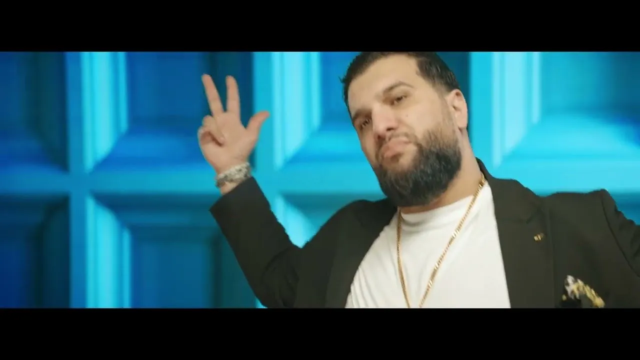 Tzanca Uraganu - Nu ma vand pe 2,3 lei (Video Original)