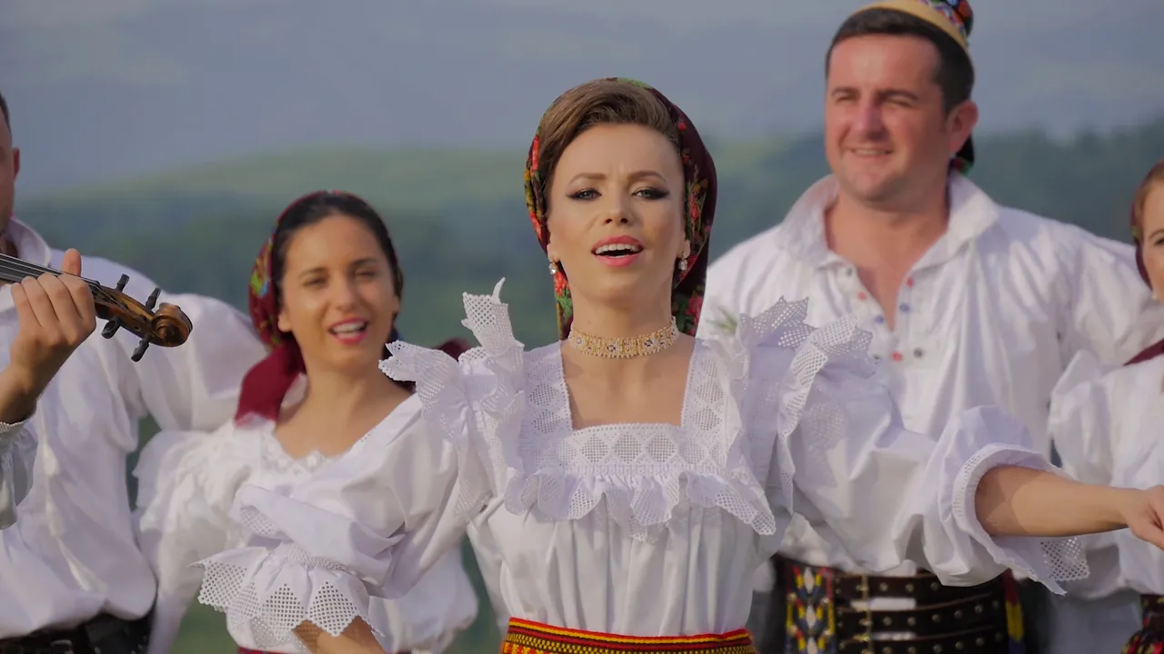 Victoria Bizau si Bogdan Bizau - Hori Morosenesti 2019