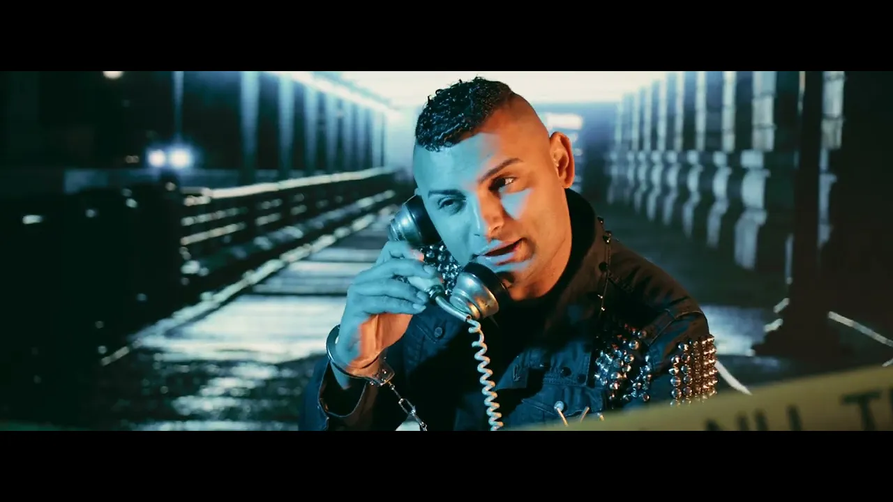 Raihold - Alo, Politia