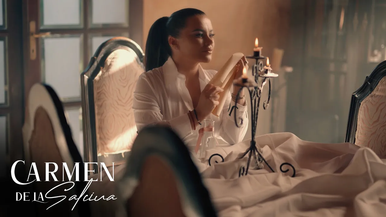 Carmen de la Salciua - Am ajuns doi straini (Video Original)