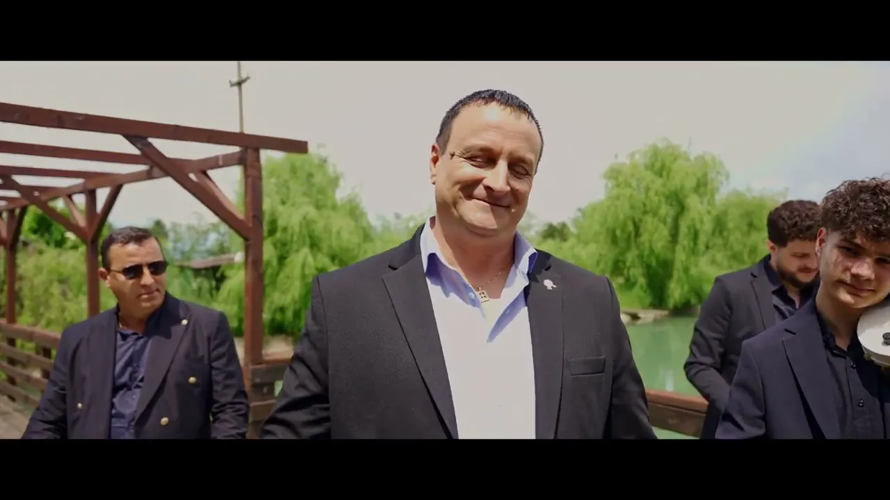 Ionel Banu de la Dumbrava - Carciuma esti pacatoasa