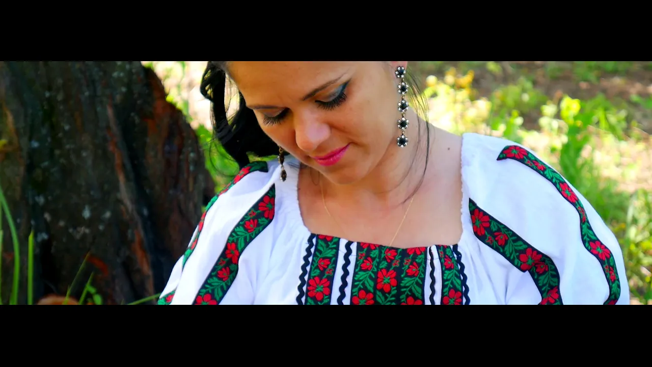 OANA RALUCA - DE AS CULEGE ORICE FLOARE (Nou)