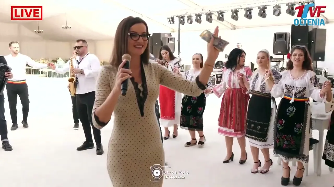 Luminita Ciolan & Formatia M&C Band - Colaj Vlaska x Colaj BOMBA de petrecere (Live 2025)
