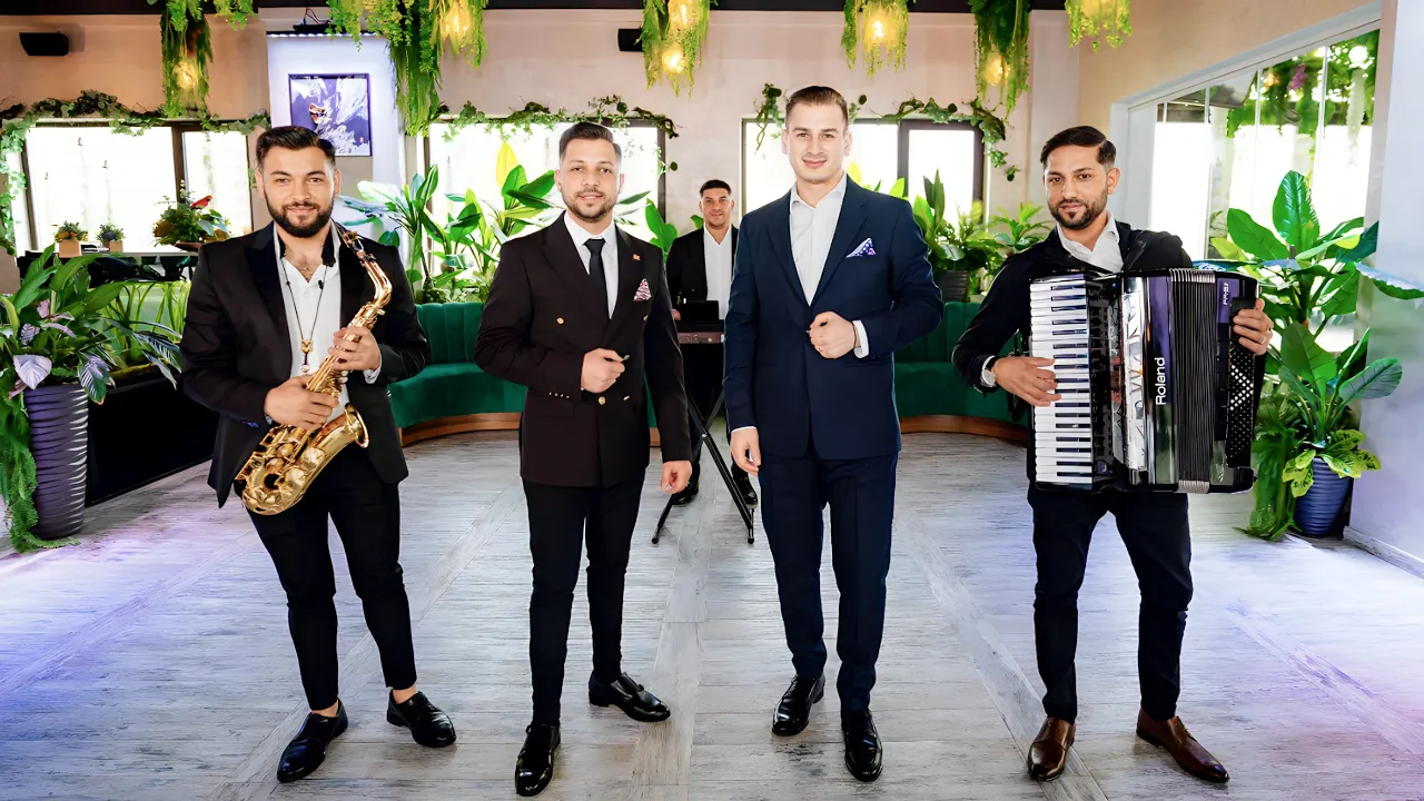 Marian Cozma & Fratii Sandu - Cine-n lume frate are