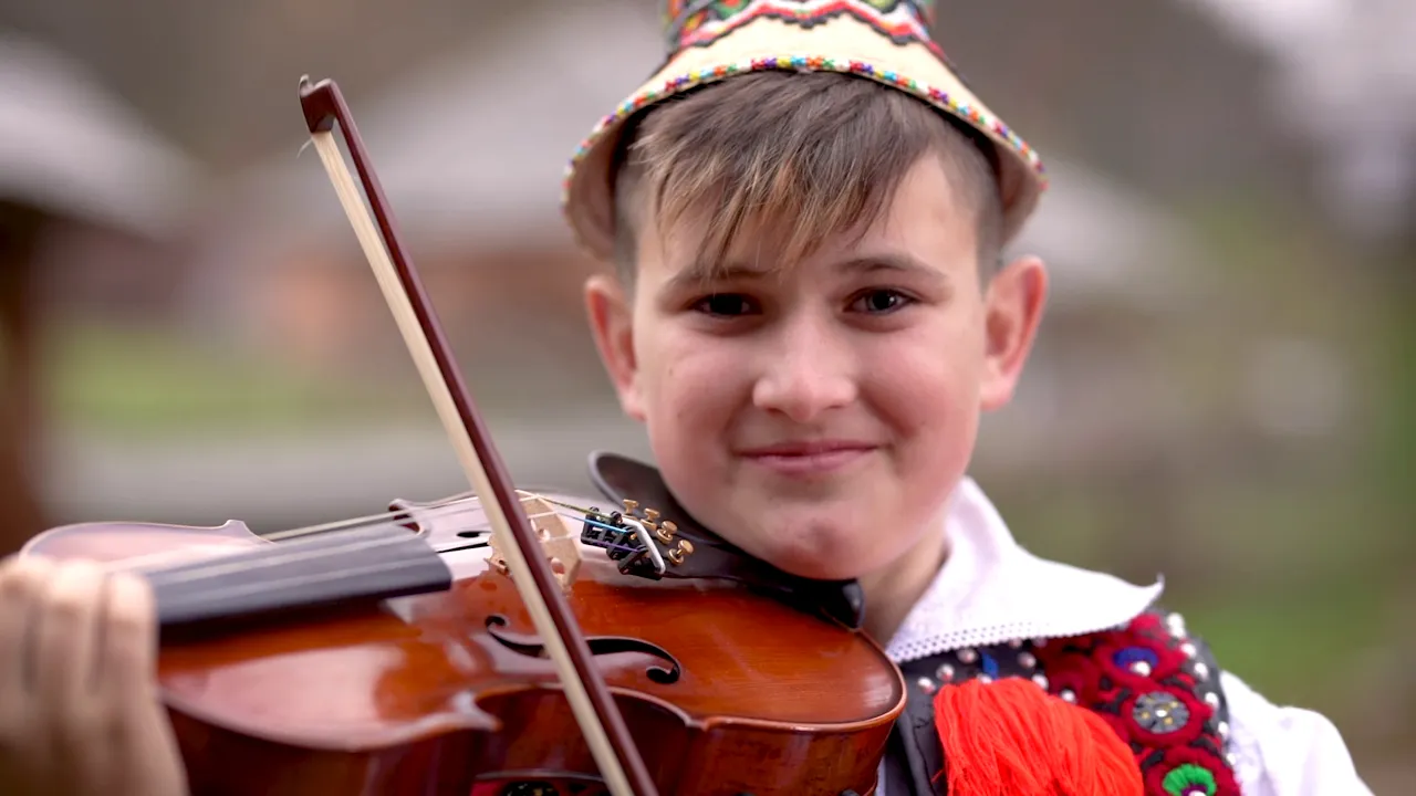 Bogdan Codrea - Invartita drustelor Maramures