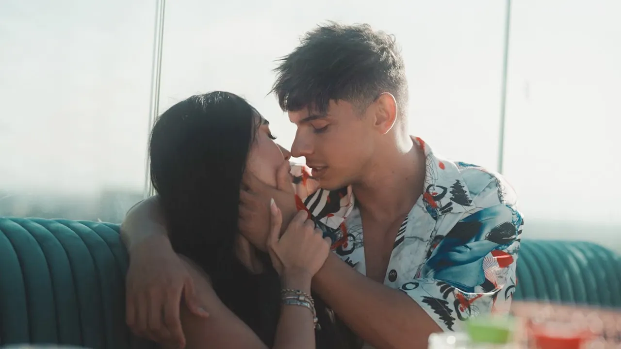 Antonio Pican - Tu Si Eu (Video Original)