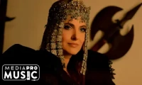 Alexandra Coman - Fata din Carpati