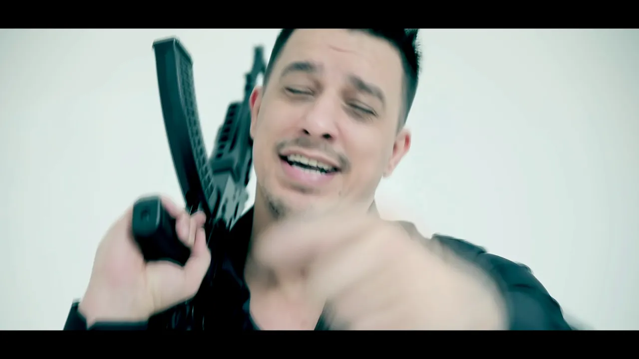 DANI PRINTUL BANATULUI SI COSTEL PUSTIU - FAMILIA MEA E IN TOP (Originala 2019)