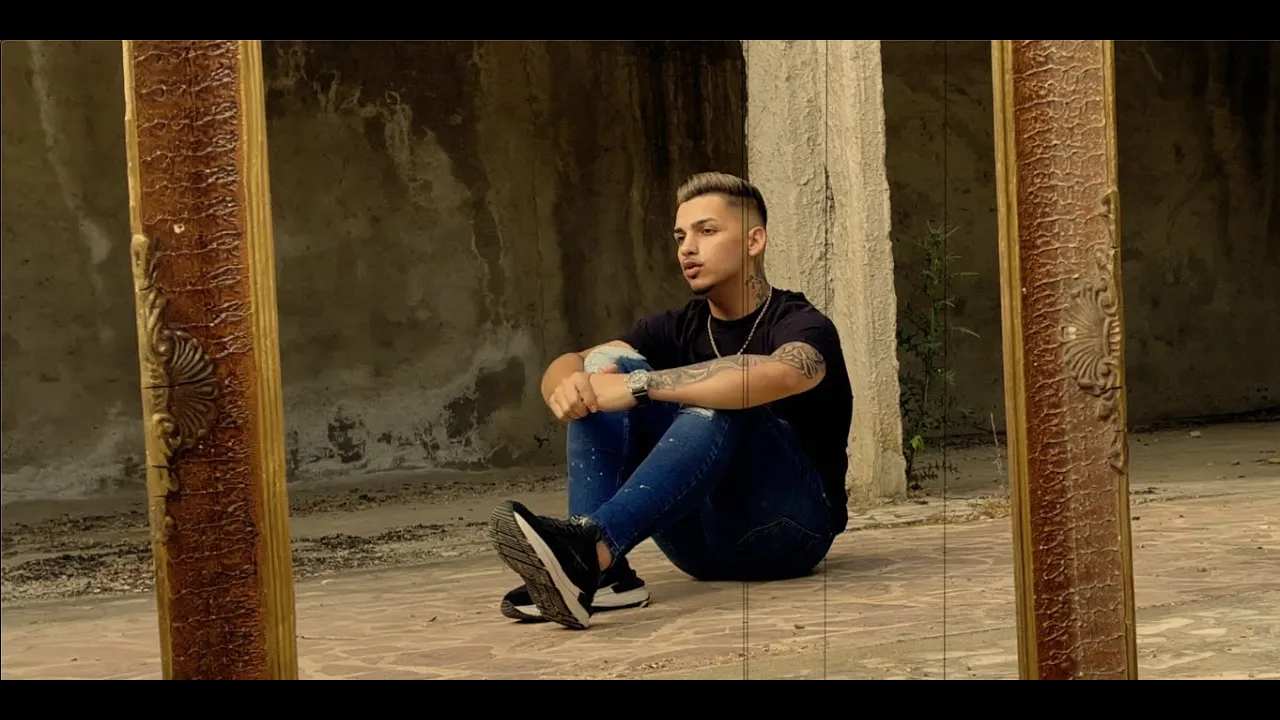 Iulian Grigoras si Denis - O iubire ca in filme (Originala 2022)