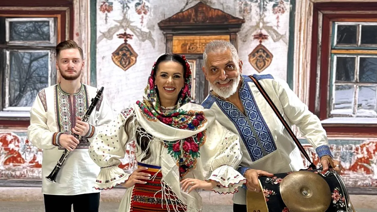 Georgiana Lobont x Damian And Brothers - Sarbatoare pentru fiecare