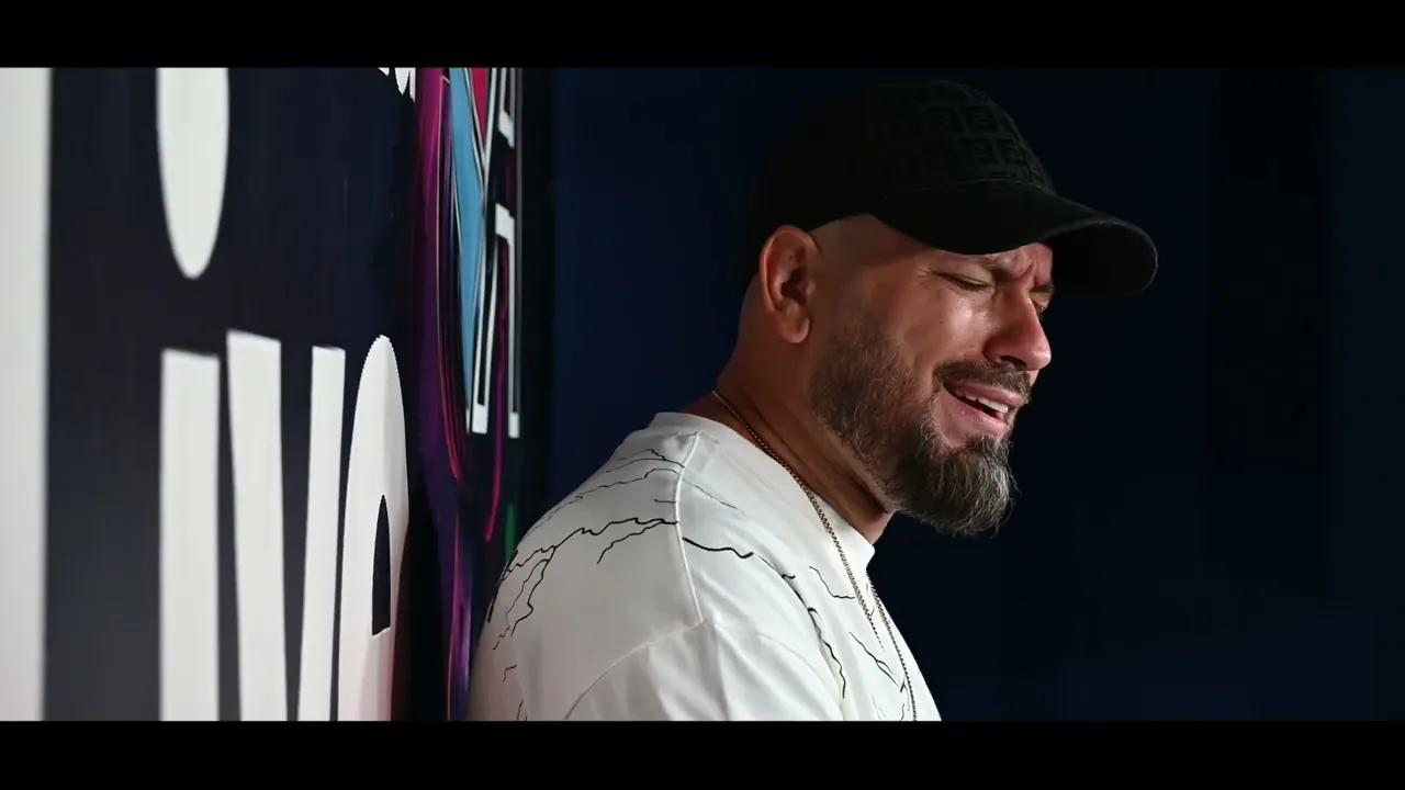 Ionut Eduardo - M-as lega cu lanturi de tine