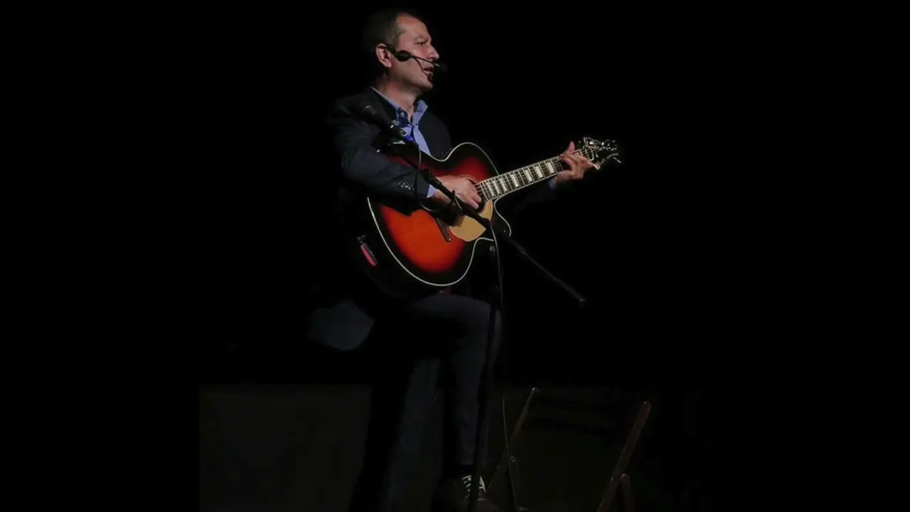 Ion Popa - E plina lumea de femei