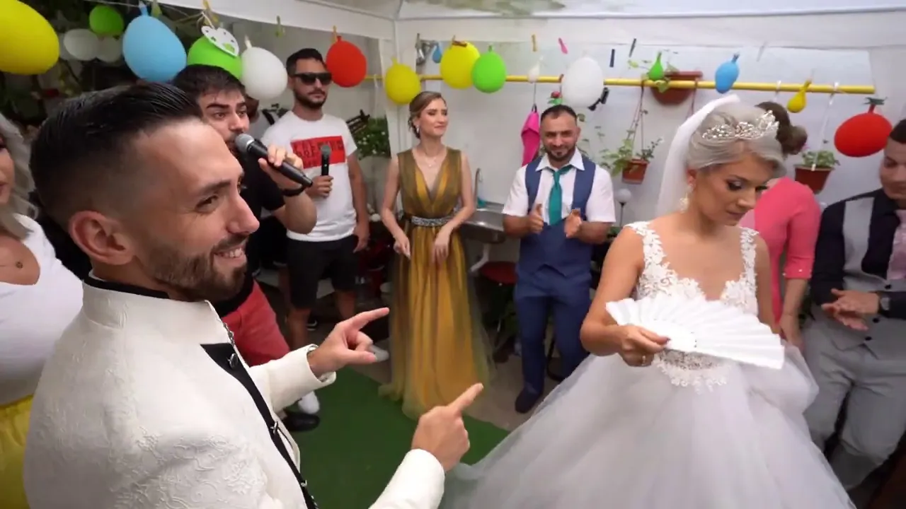 Live Iuly Neamtu - Sistem Show