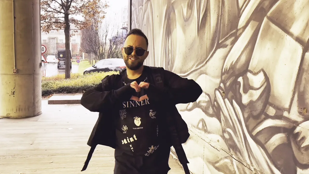 Blondu de la Timisoara - Ma bate un gand de aseara (Originala 2022)