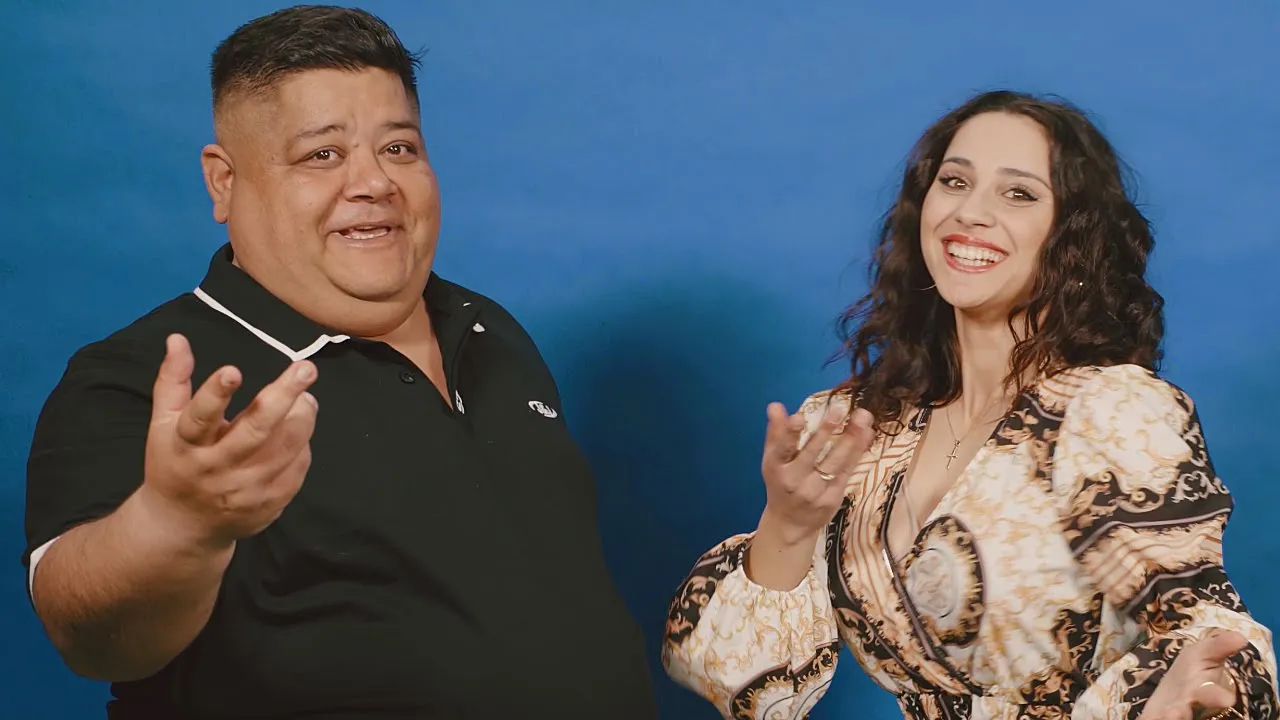 Alex de la Cluj - Tu frumoasa, eu gelos (Originala 2022)