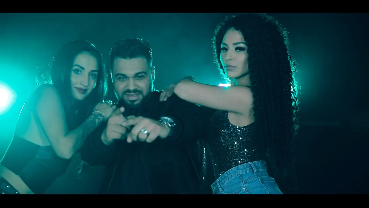 ROBERT DIN APARATORI - AI RUPT LUMEA IN DOUA (Originala 2020)