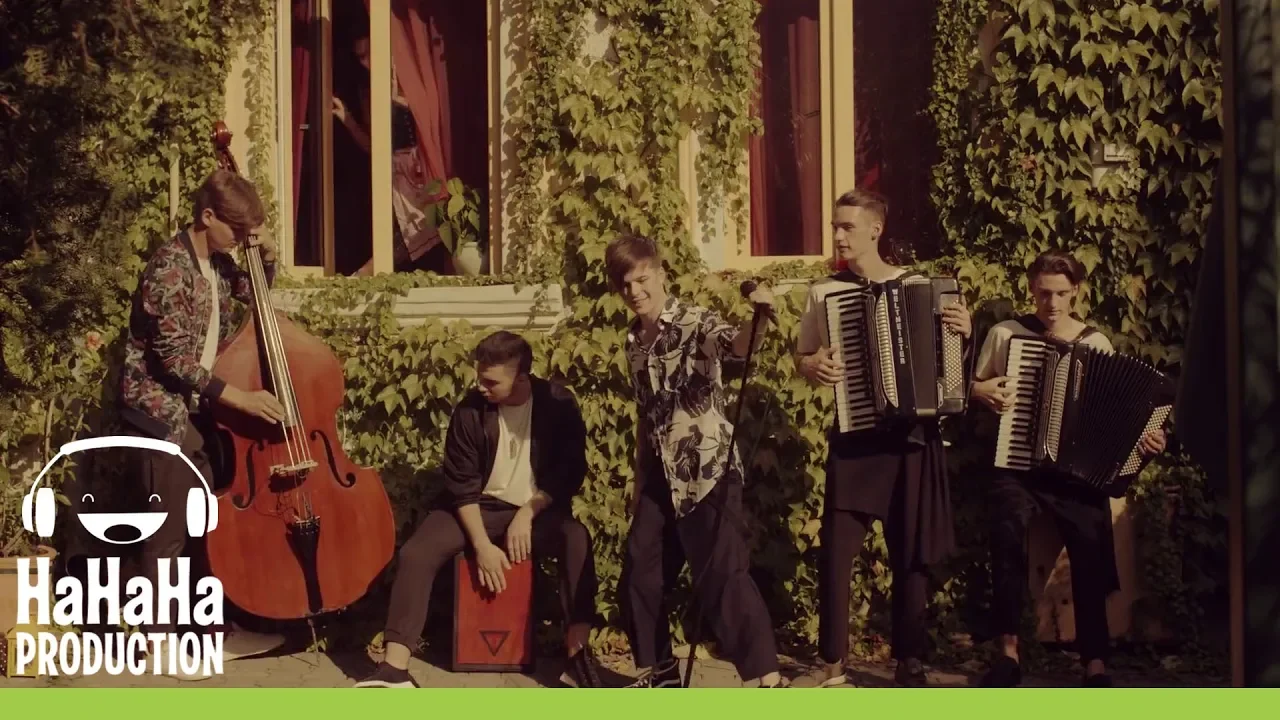 7 Klase - Fata care nu ma lasa (Original Radio Edit)