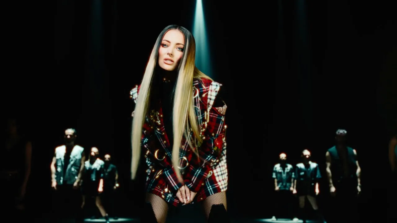 Delia - Gustul care te fura (Video Original)