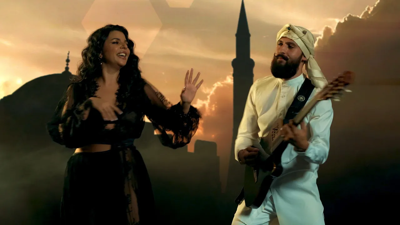 Laura Bruma - Moda Femeilor (Originala 2022)