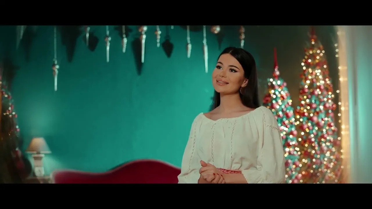 Patricia - Deschide usa crestine x Vino Iisuse in inima mea x Marut margaritar (Colinde de Craciun 2025)