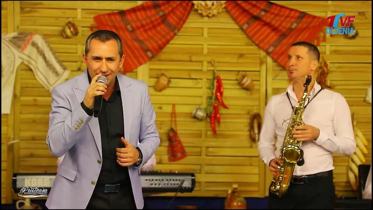 Gabi Pirnau - Am pierdut o noapte intreaga la mandruta in gradina (Sarba LIVE)