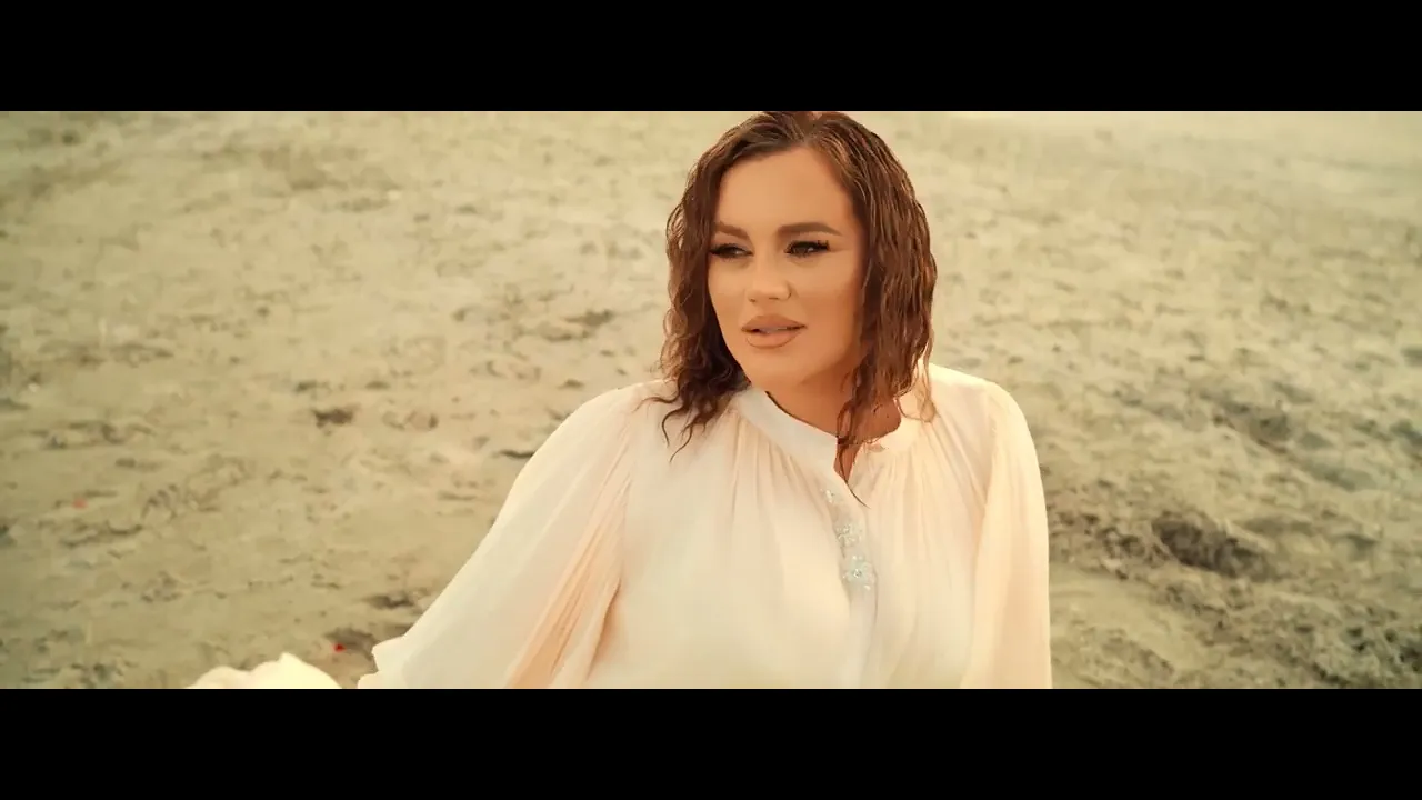 Carmen de la Salciua x Susanu - Vagabondule, ia-ti haina (Video Original)