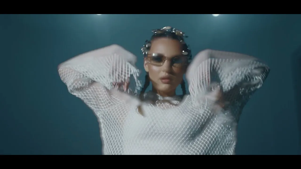 Alessandra x DOMINO - E buna nebunia