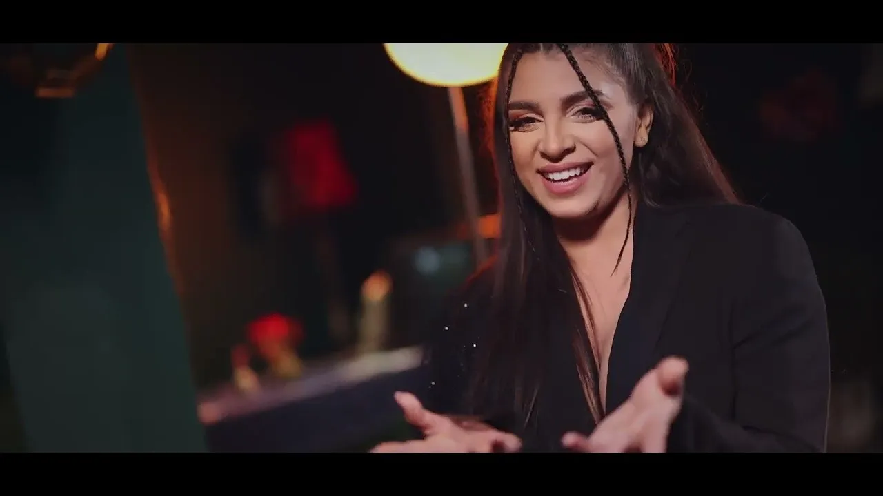 Stefania Nan - Langa tine 2025 (Video Original)