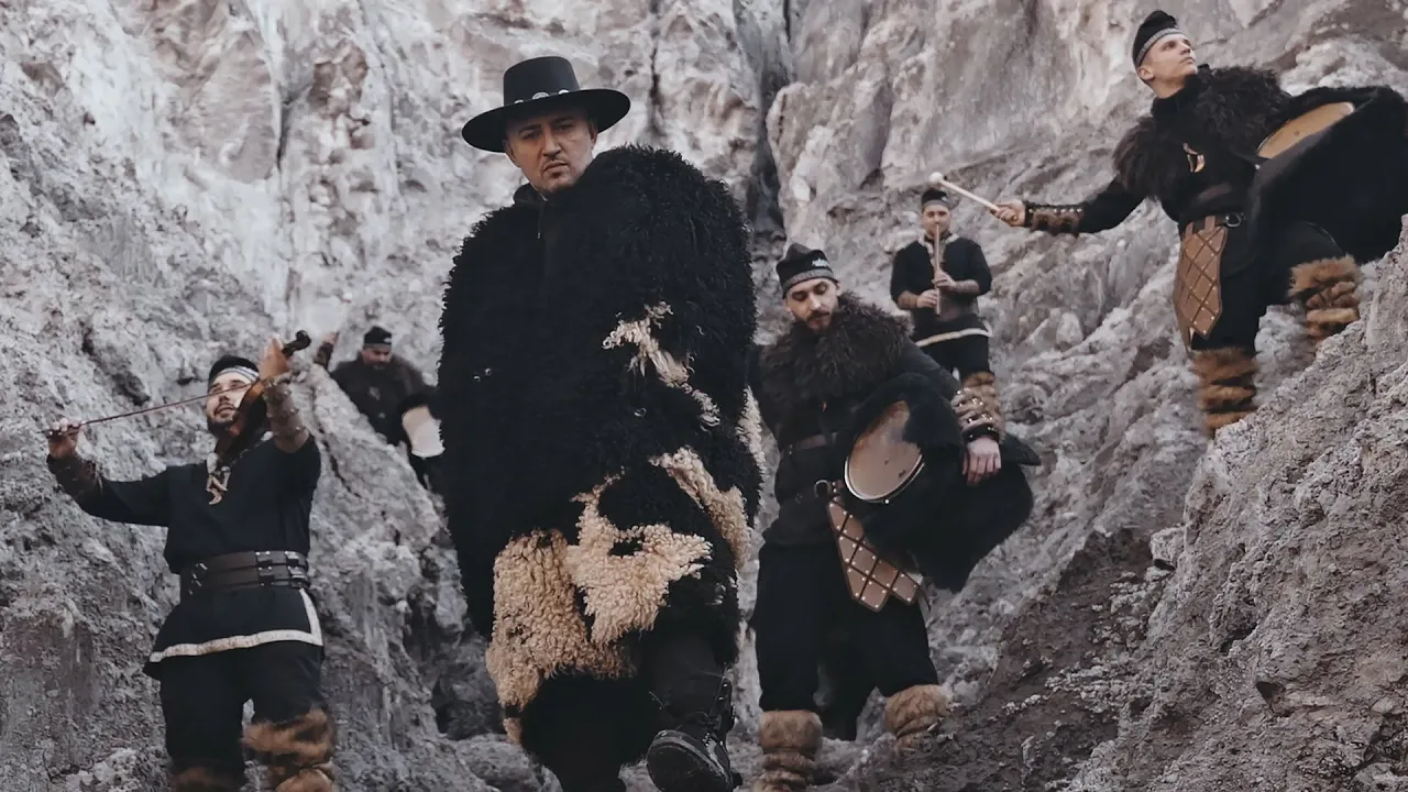 F.Charm - Pielea mea feat. Nea Fane Dumitrache